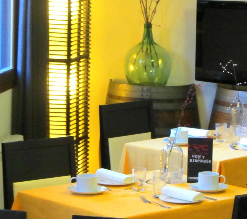 Casa Rural La Prensa De Vino Hotel San Esteban De Gormaz Habitación foto